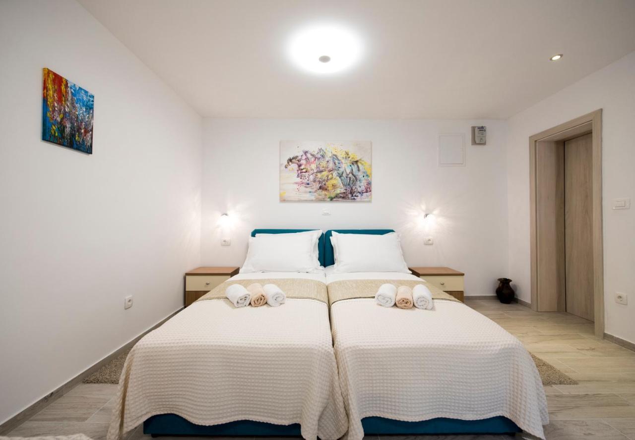 Apartments Maraton スプリト エクステリア 写真